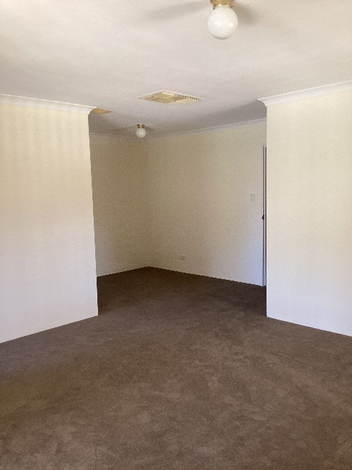 21 Clifton Crescent, Pinjarra WA 6208, Pinjarra - Thumbnail 7
