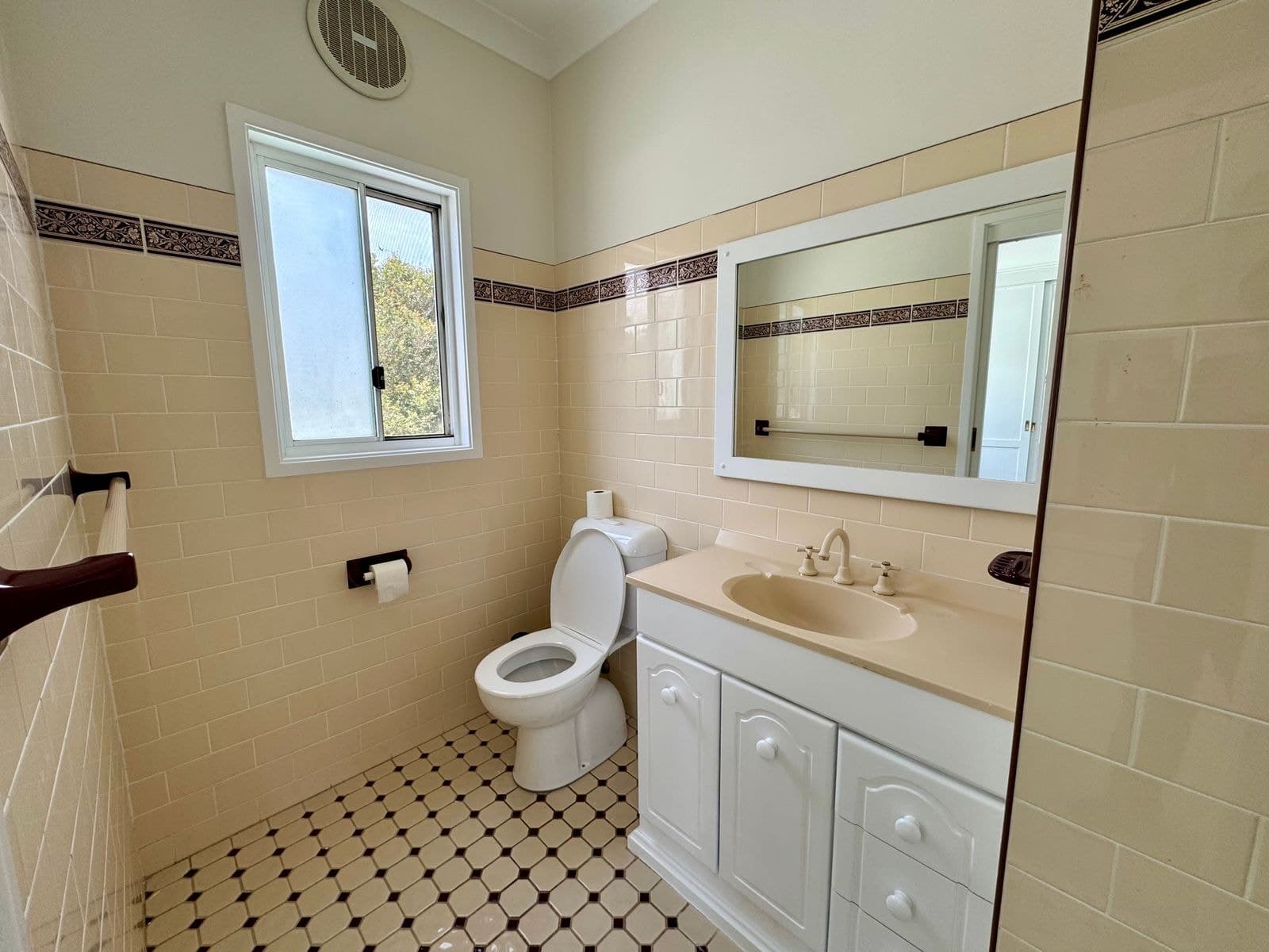 4 Jervis Street, Currarong NSW 2540, Currarong - Thumbnail 4