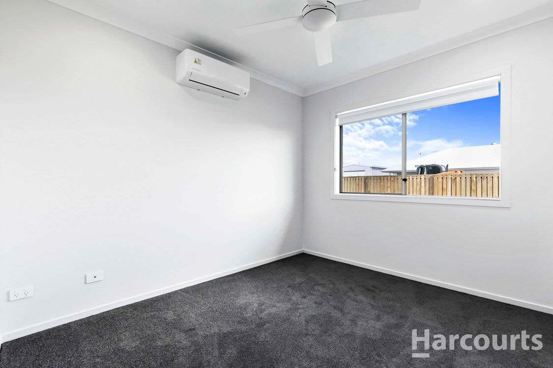22 Cherry Venture Drive, ELI WATERS, QLD, 4655, Eli Waters - Thumbnail 5