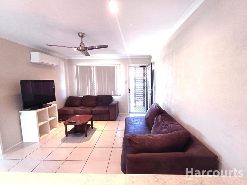2/63 Queens Road, SCARNESS, QLD, 4655, Scarness - Thumbnail 4