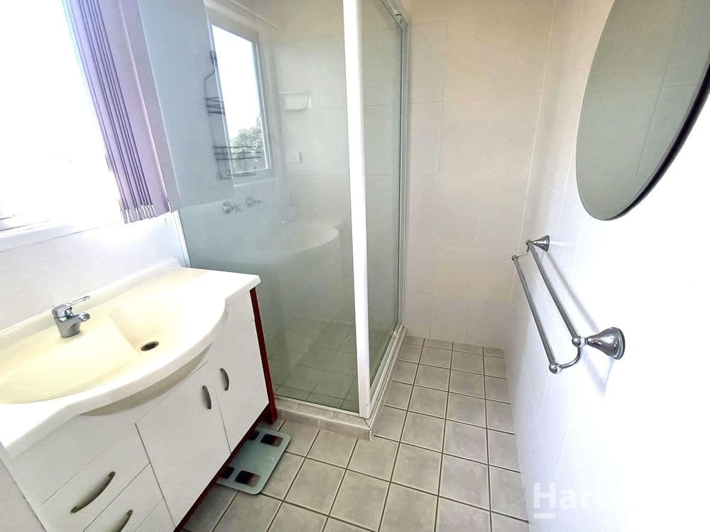 2/63 Queens Road, SCARNESS, QLD, 4655, Scarness - Thumbnail 8
