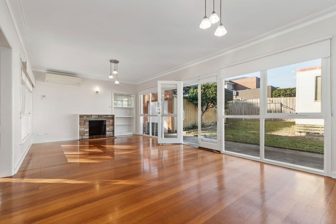 5 Elsie Avenue, Seaford, VIC 3198, Seaford - Thumbnail 2