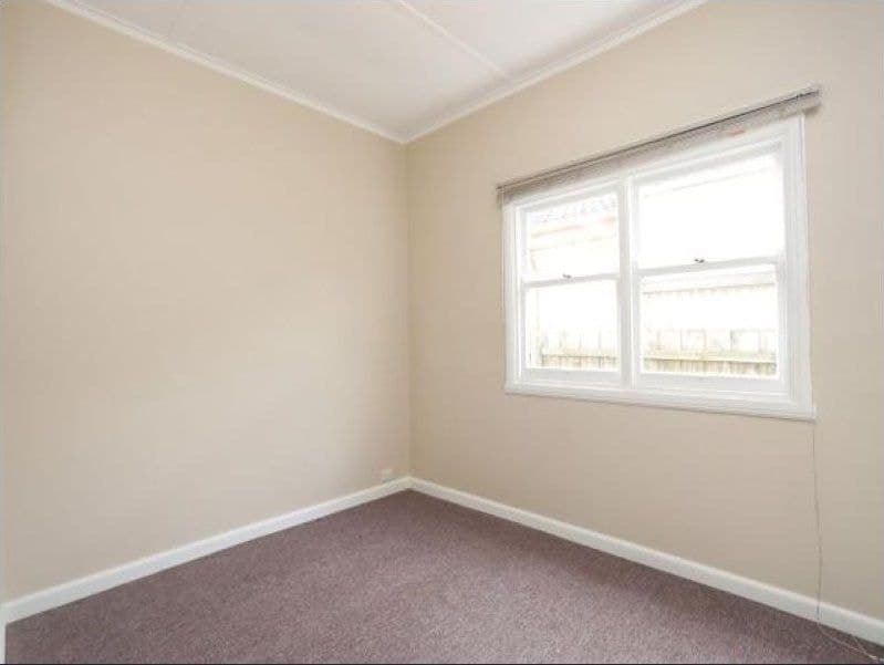 75 Rosslyn Avenue, Seaford, VIC 3198, Seaford - Thumbnail 4
