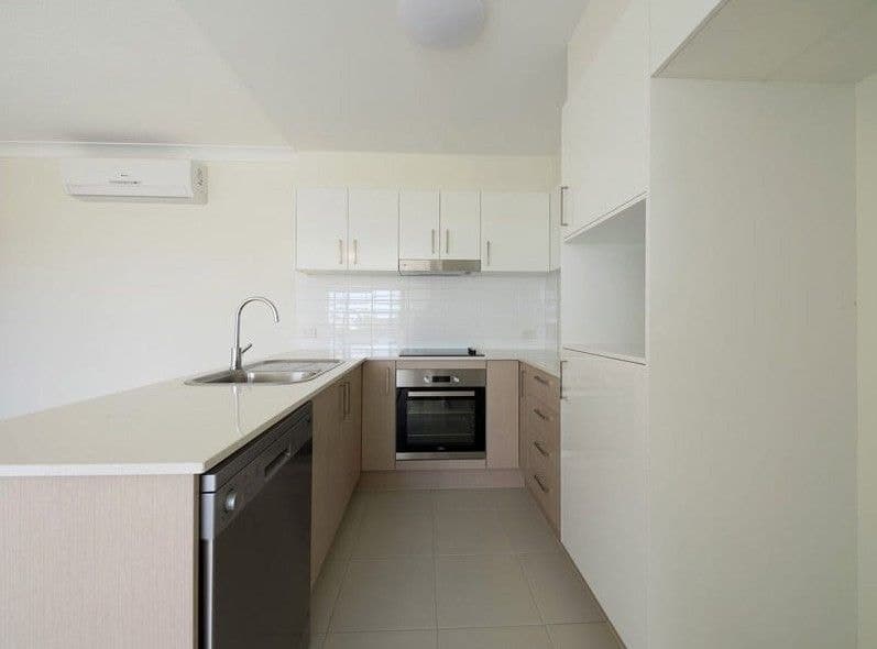 1/53-55 Alamein Street, BEENLEIGH, QLD, 4207, Beenleigh - Thumbnail 2