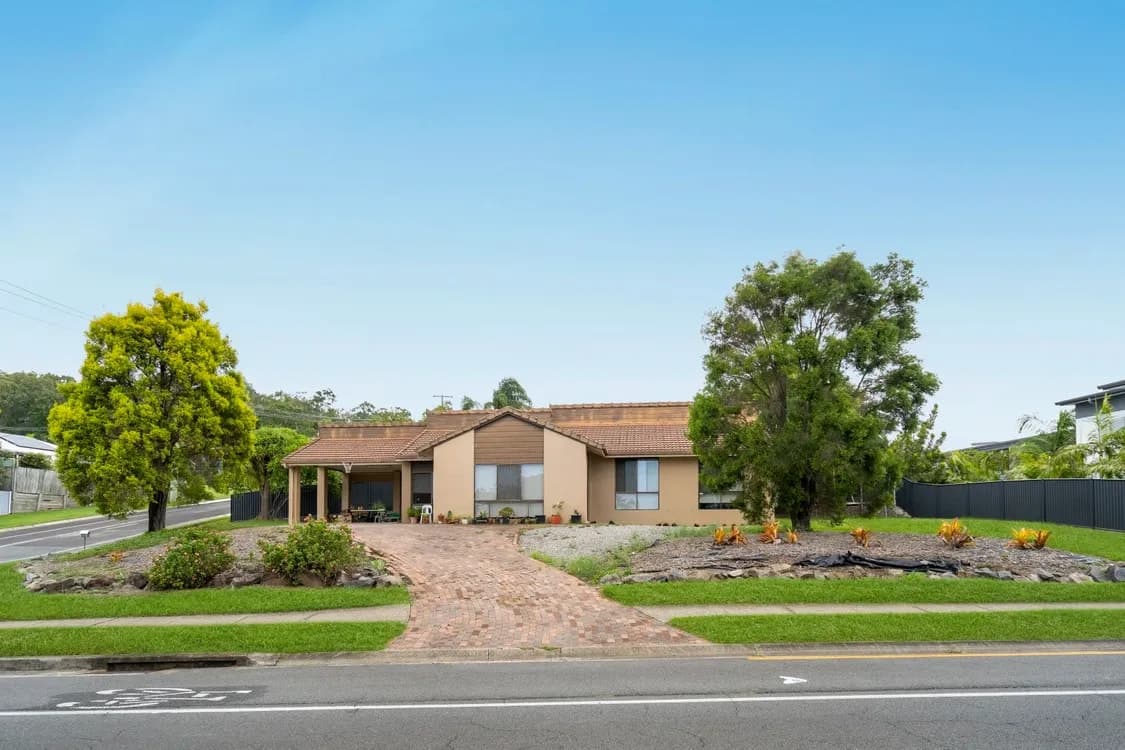1 Lance Drive, MOUNT WARREN PARK, QLD, 4207, Mount Warren Park - Image 1