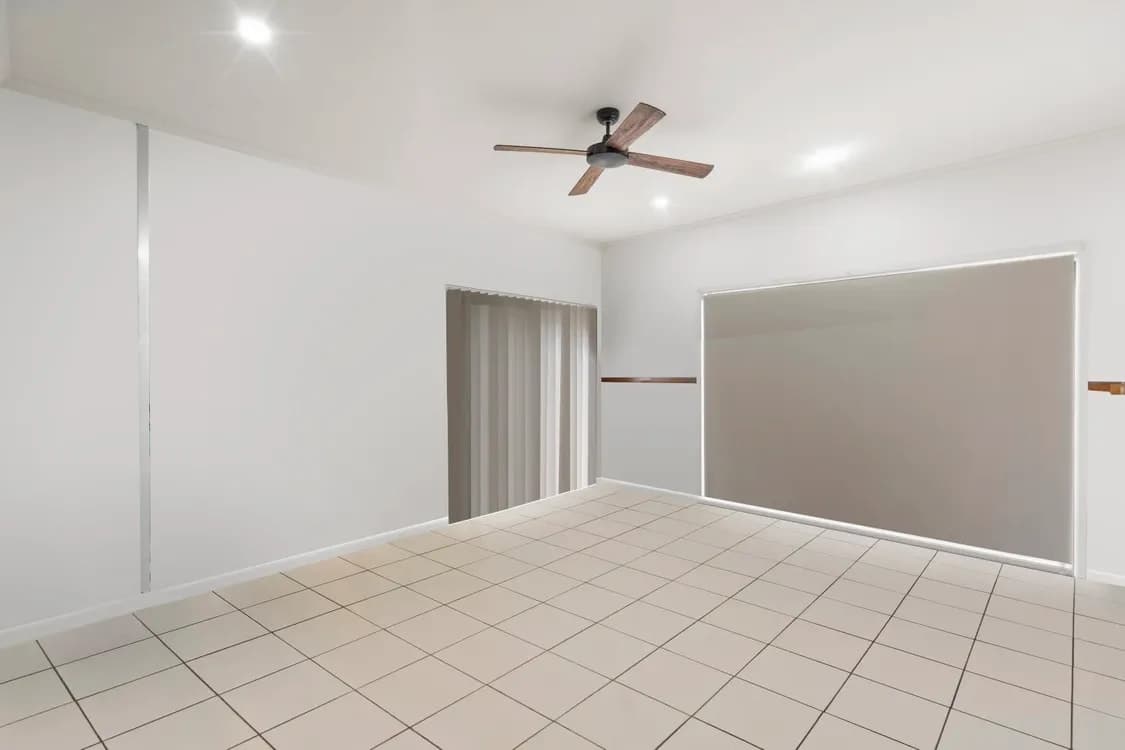 1 Lance Drive, MOUNT WARREN PARK, QLD, 4207, Mount Warren Park - Thumbnail 7