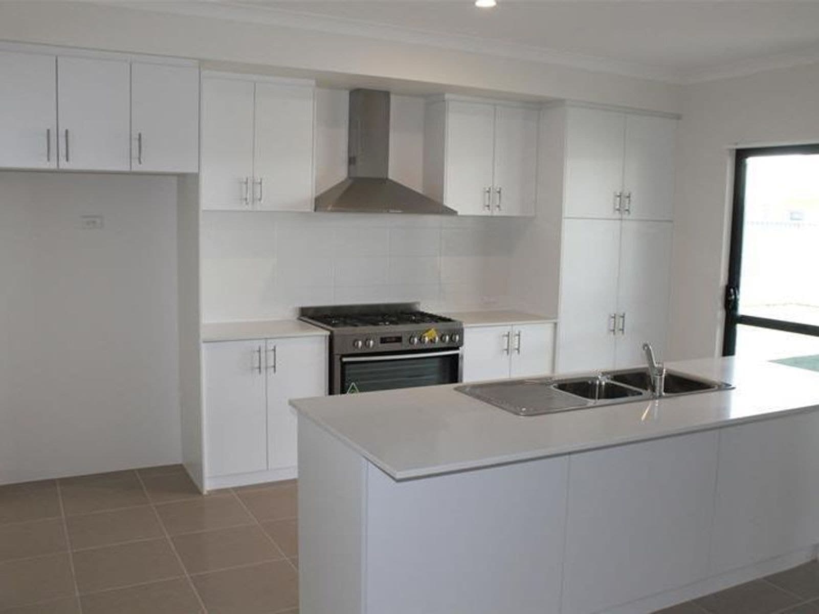 19 Placid Bend, South Yunderup WA 6208, South Yunderup - Thumbnail 2