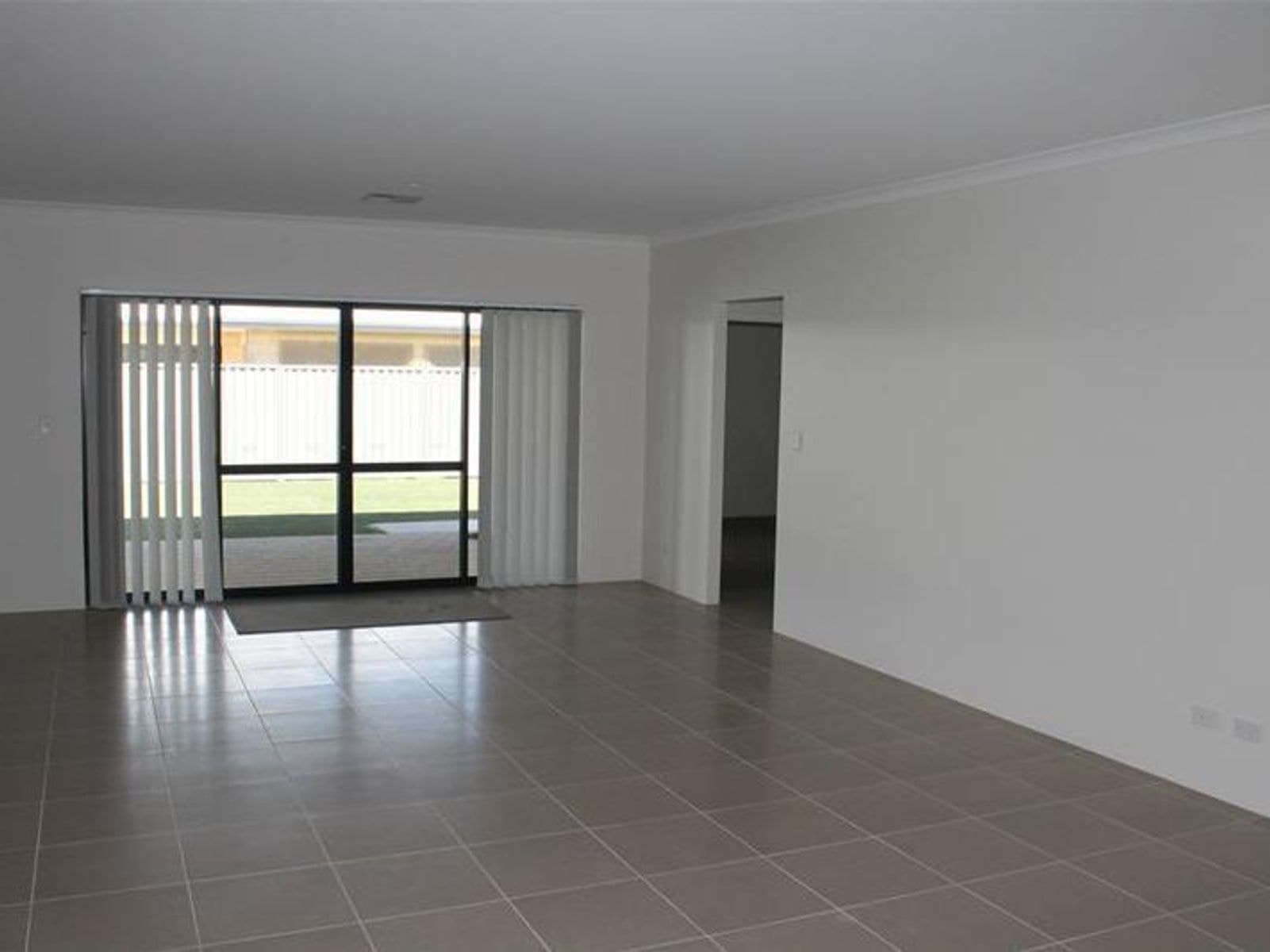 19 Placid Bend, South Yunderup WA 6208, South Yunderup - Thumbnail 4