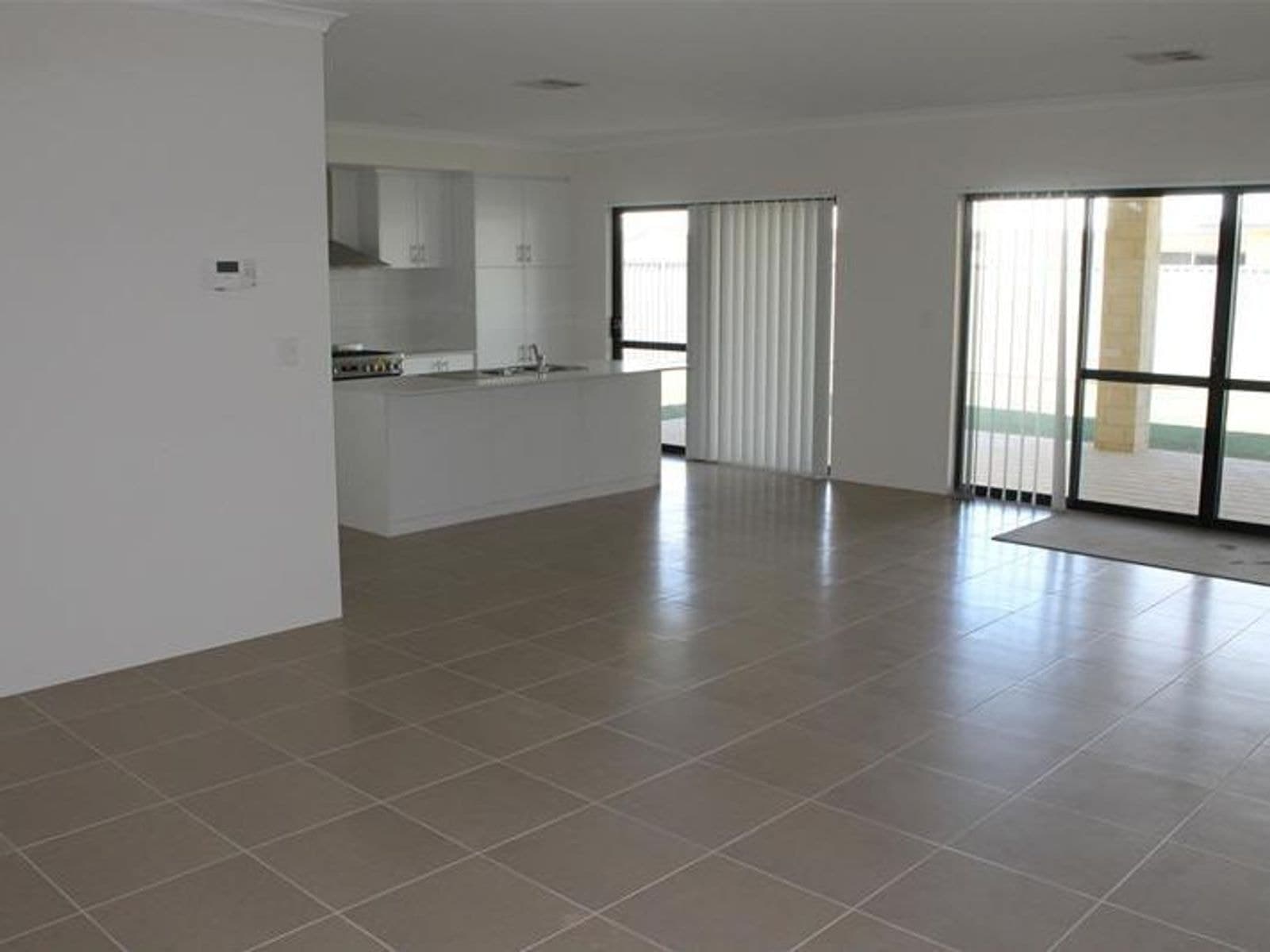 19 Placid Bend, South Yunderup WA 6208, South Yunderup - Thumbnail 5