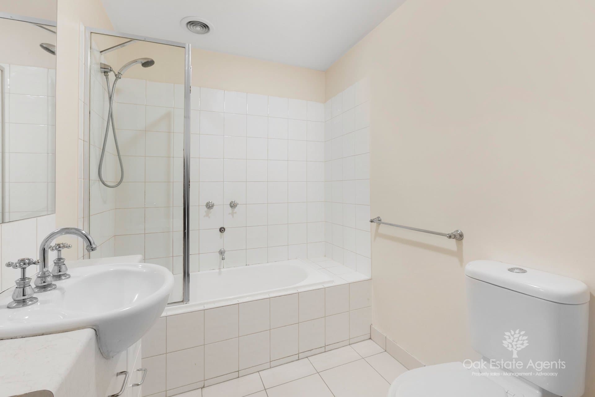 401/455 Elizabeth Street, Melbourne VIC 3000, Melbourne - Thumbnail 4