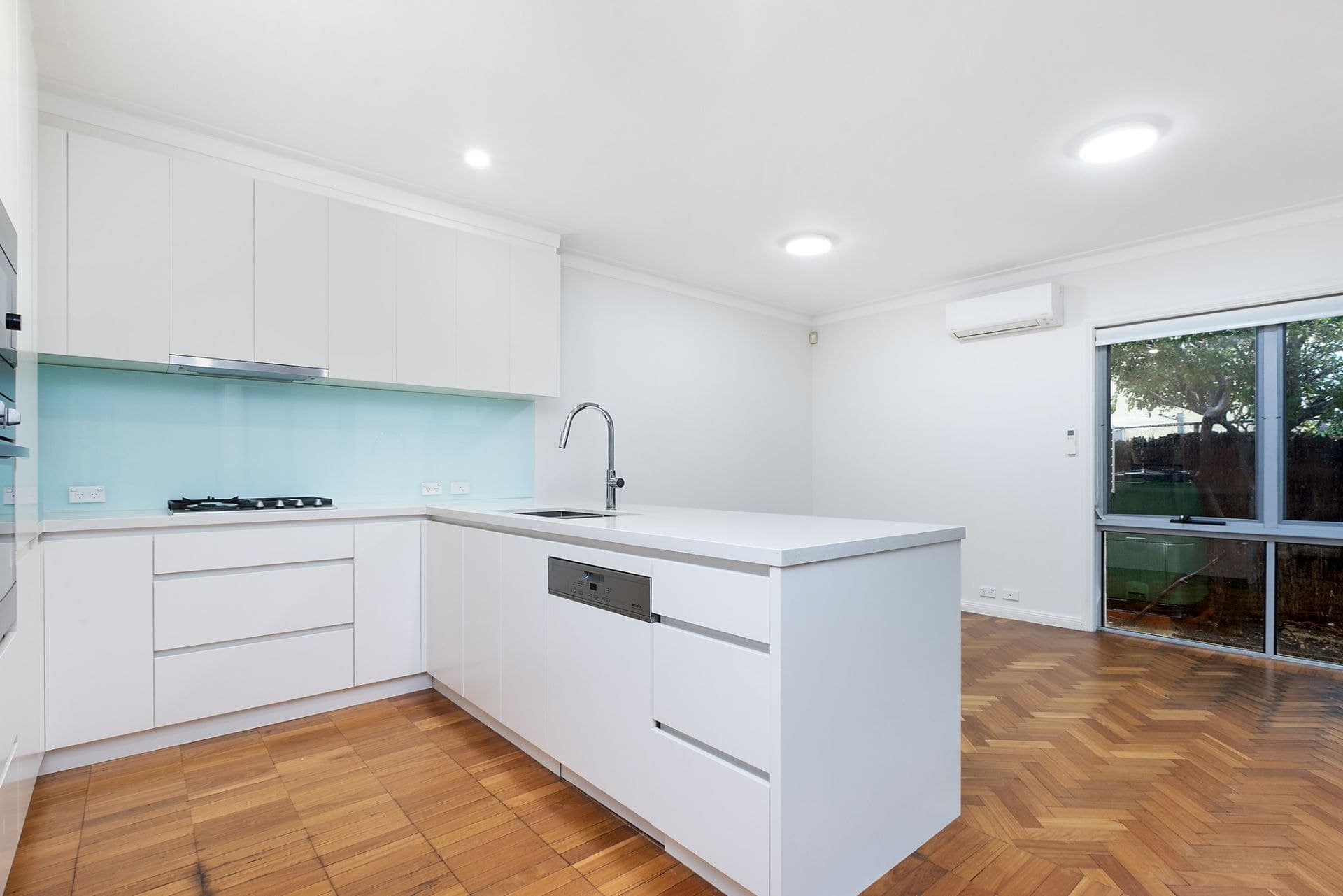 23 Cumberland Square, Newington, Newington - Thumbnail 4