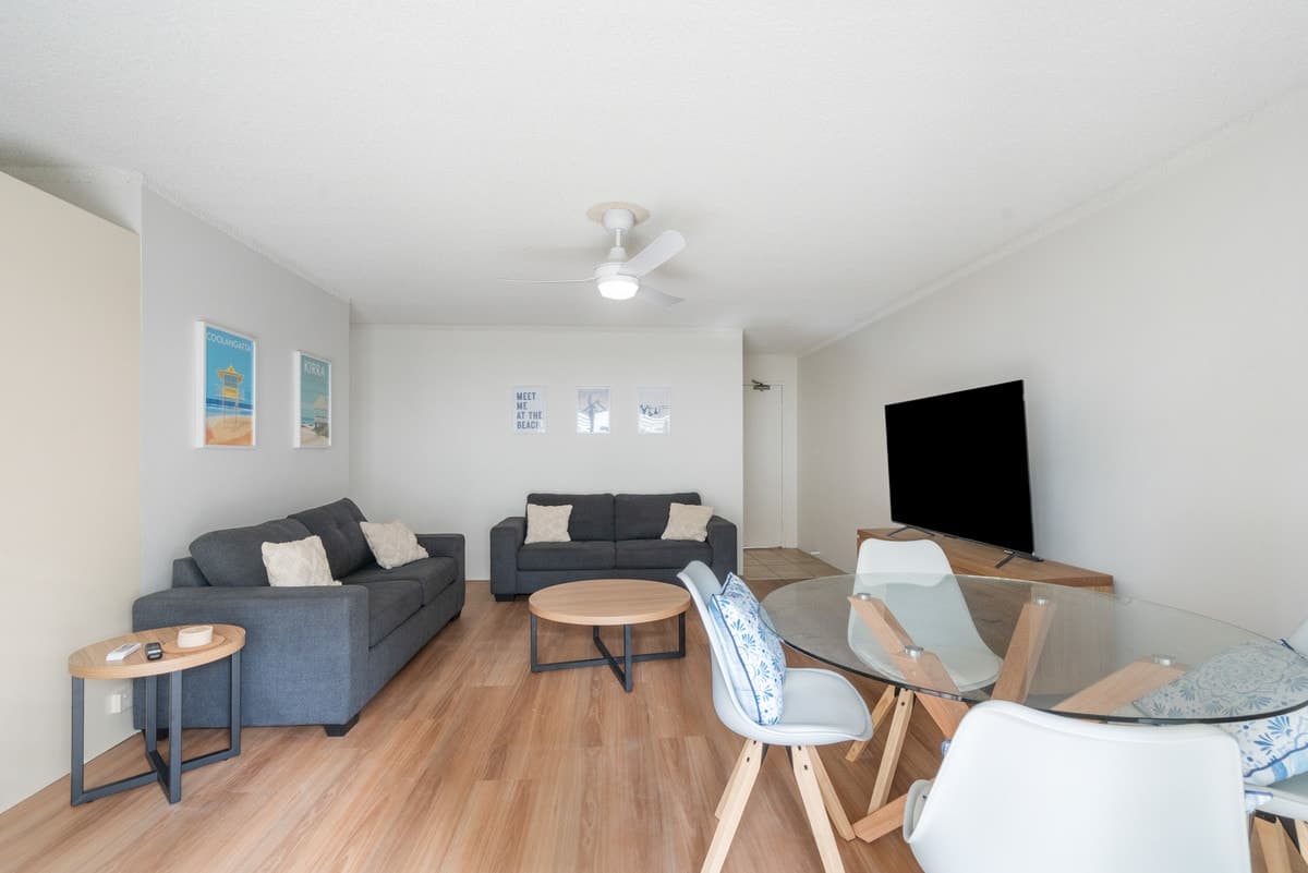 4 / 6-8 Haig Street, Coolangatta QLD 4225, Coolangatta - Thumbnail 4