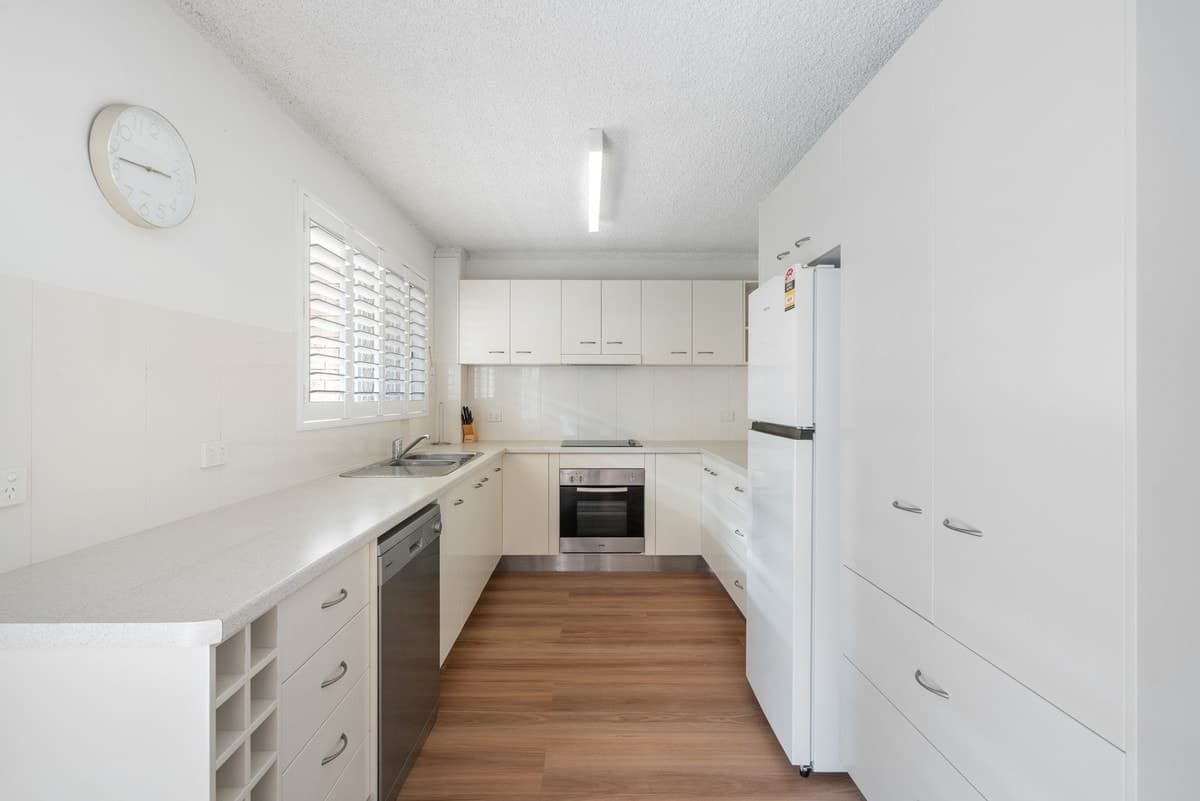 4 / 6-8 Haig Street, Coolangatta QLD 4225, Coolangatta - Thumbnail 5