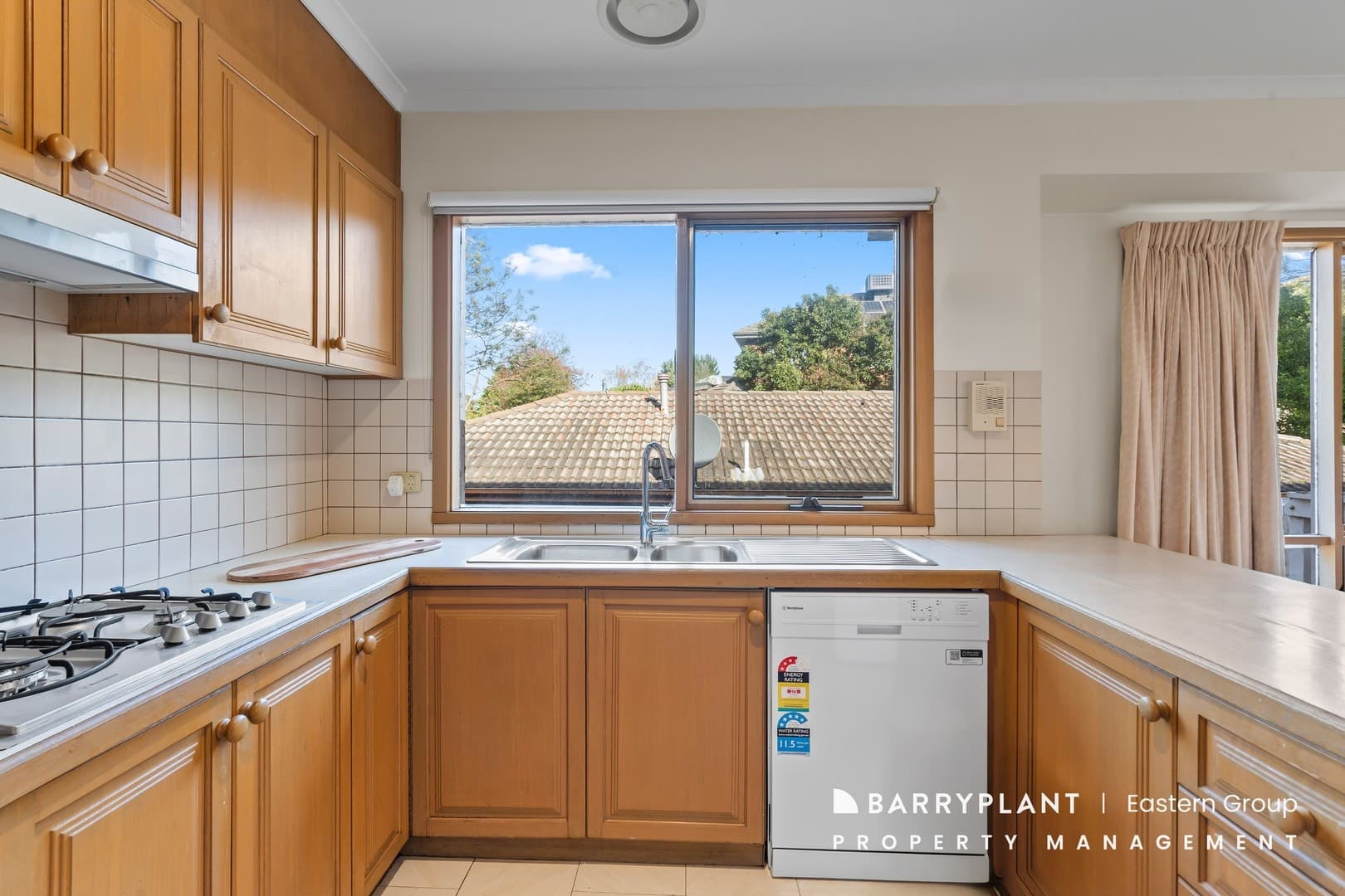 1/16 Catherine Avenue, Doncaster East, VIC 3109, Doncaster East - Thumbnail 2
