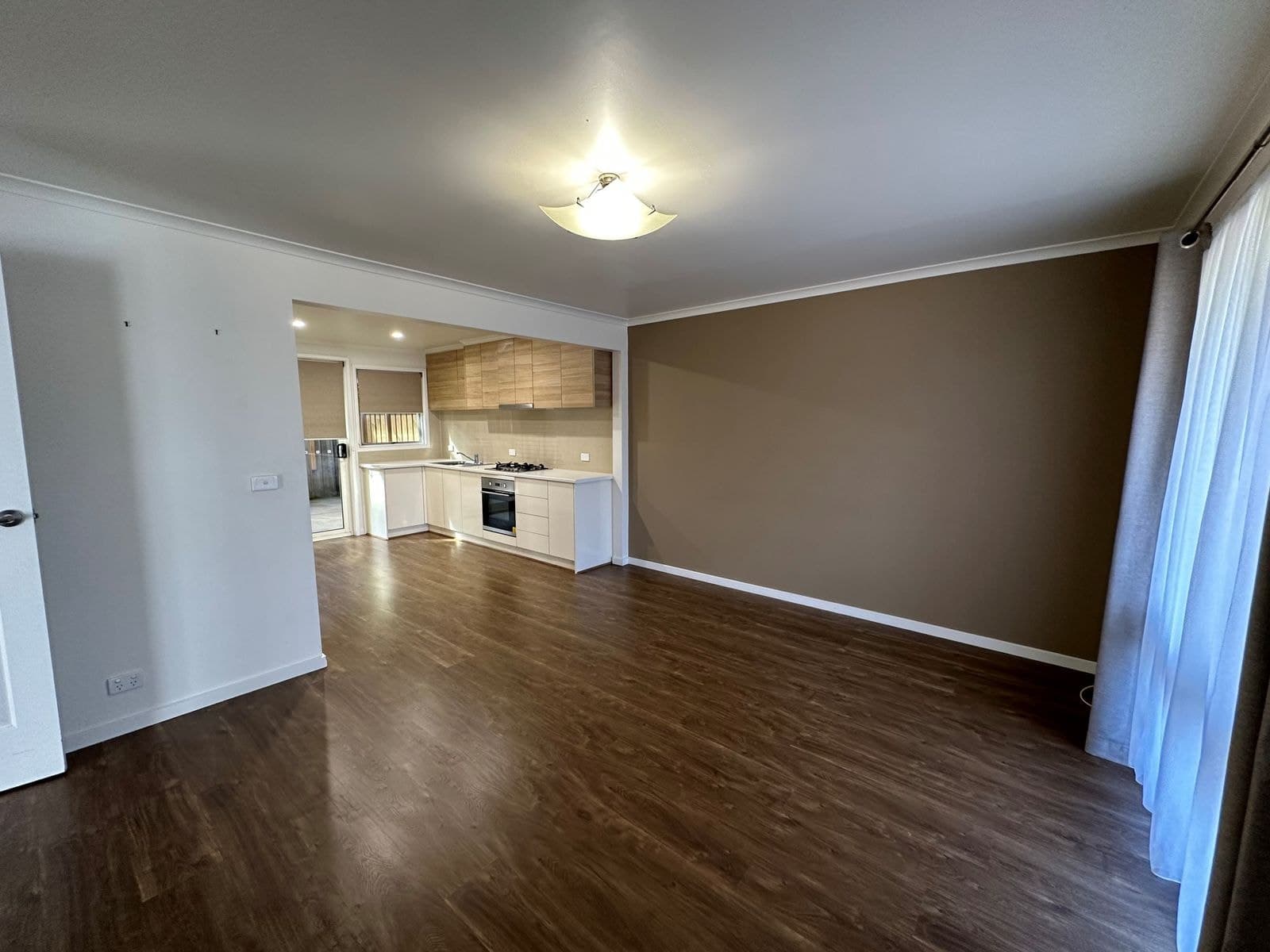 1/27 Stawell Street, Werribee VIC 3030, Werribee - Thumbnail 2