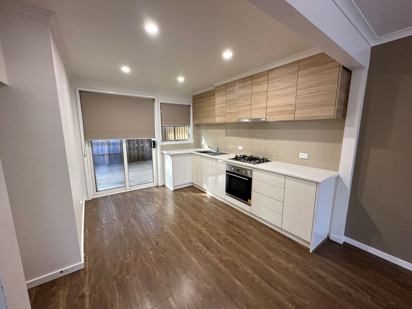 1/27 Stawell Street, Werribee VIC 3030, Werribee - Thumbnail 3