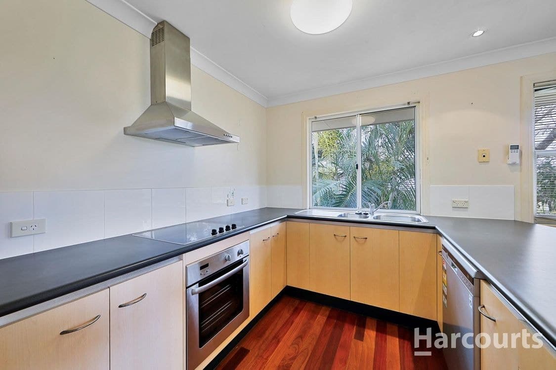 7/2 Sylvan Drive, MOORE PARK BEACH, QLD, 4670, Moore Park Beach - Thumbnail 2