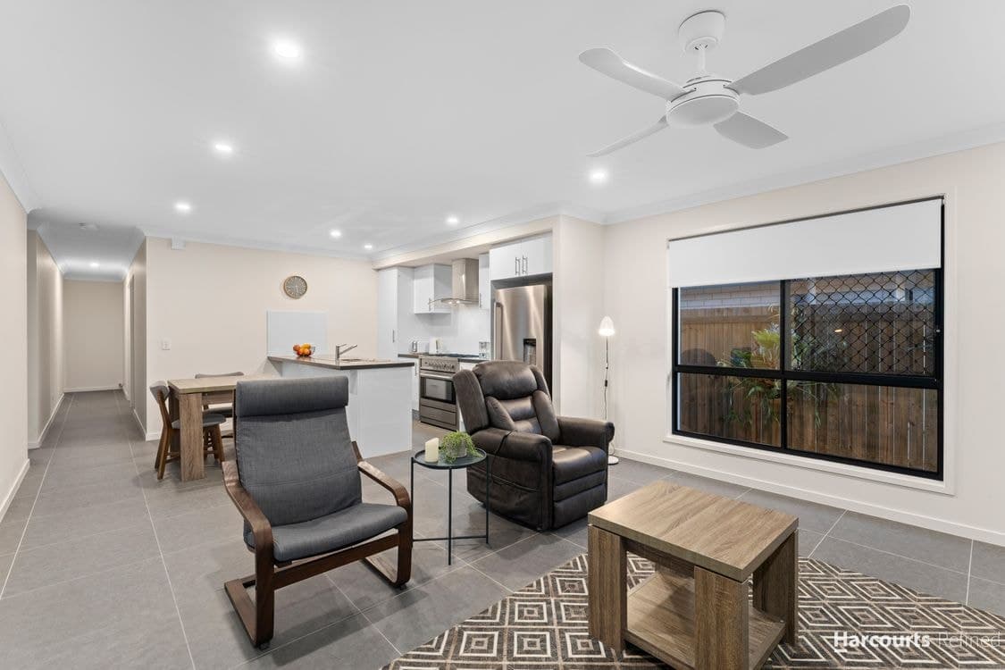 54 Snowdonia Crescent, YARRABILBA, QLD, 4207, Yarrabilba - Thumbnail 7