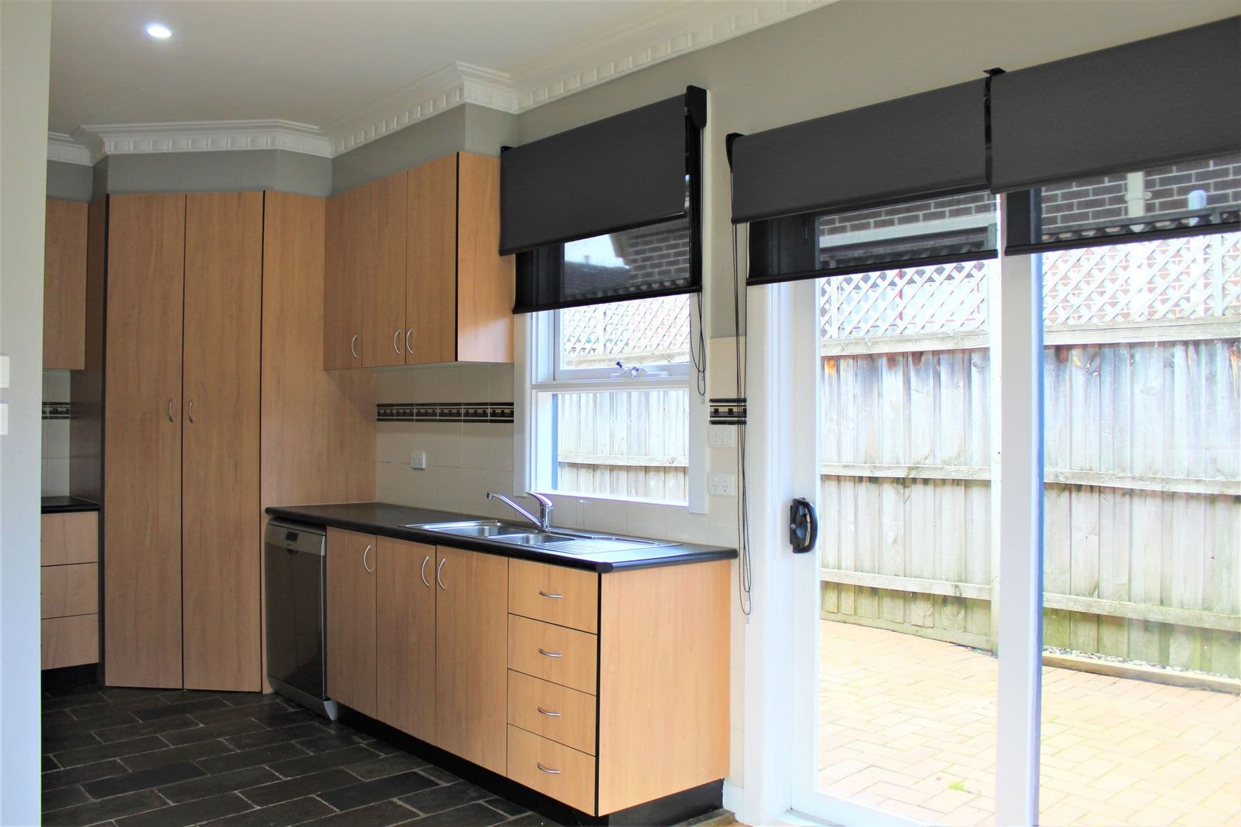 5 Edgerton Street, Warragul VIC 3820, Warragul - Thumbnail 3