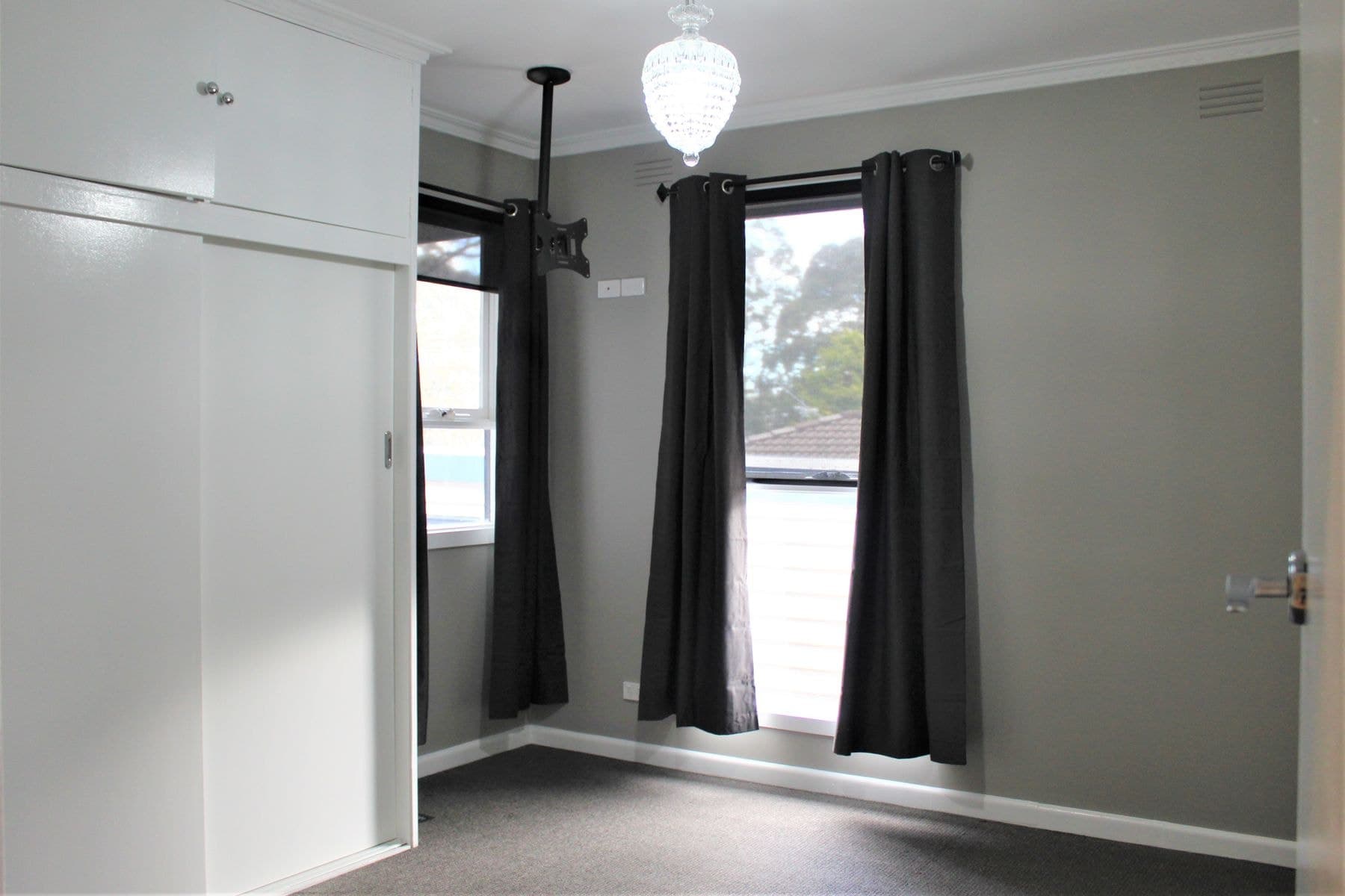 5 Edgerton Street, Warragul VIC 3820, Warragul - Thumbnail 8