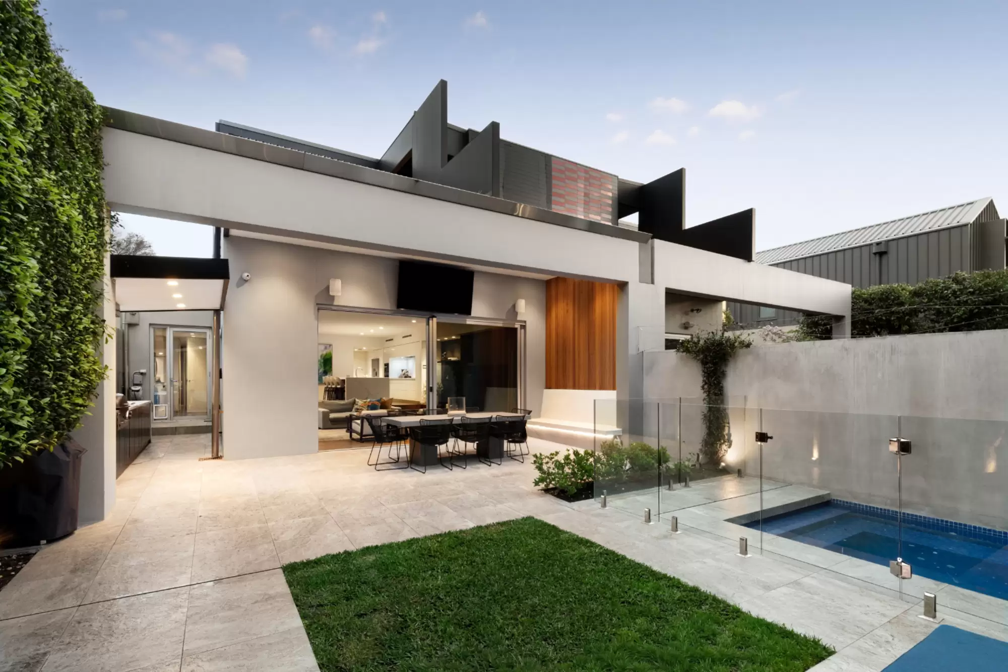 10A Dawson Avenue, Brighton, Brighton - Thumbnail 2