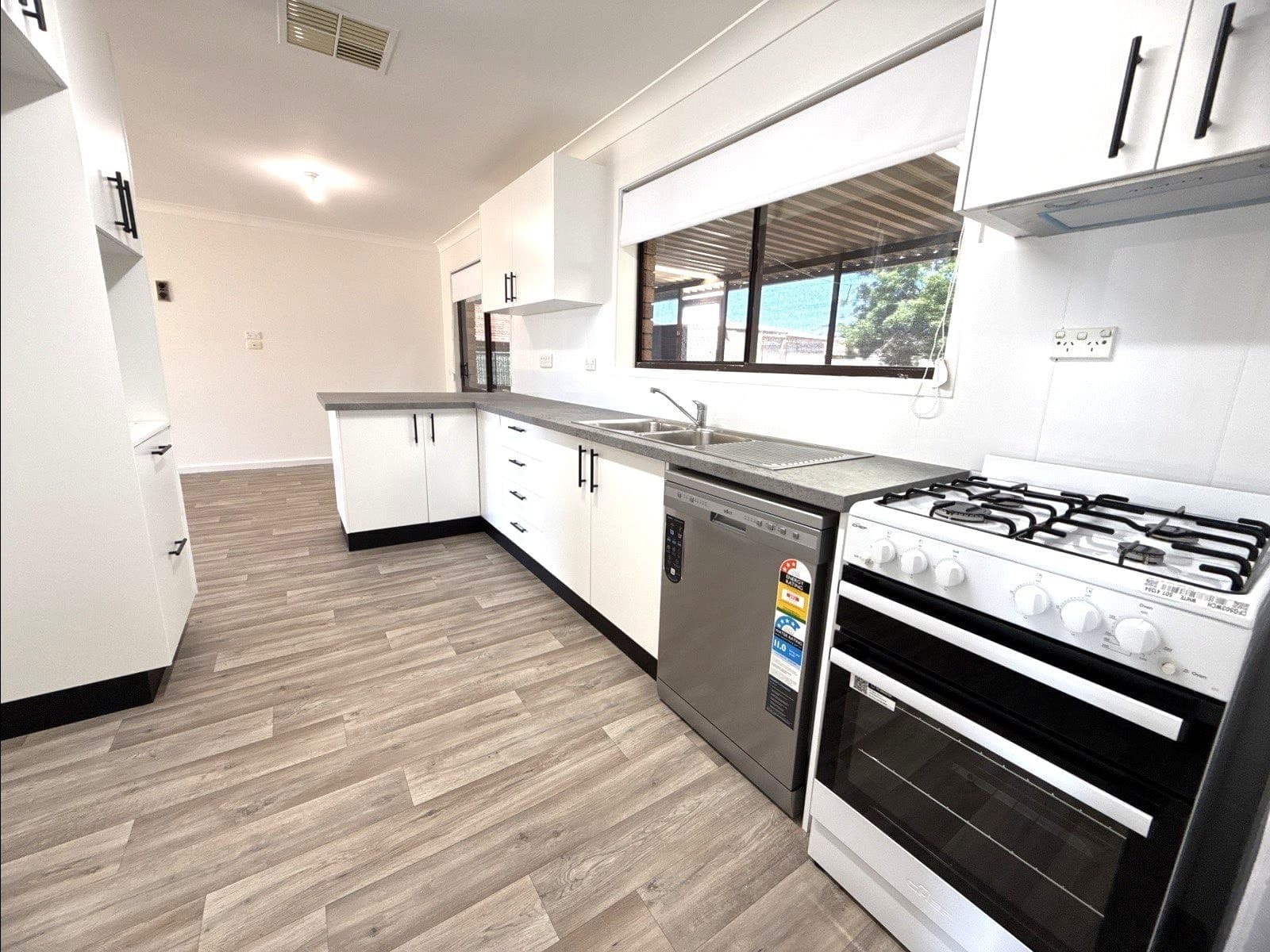 87 Cobbora Road, Dubbo, Dubbo - Thumbnail 3