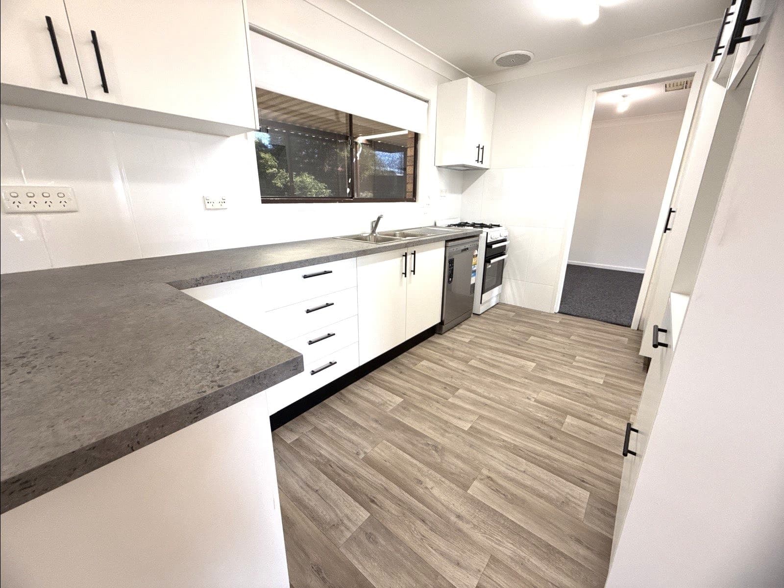 87 Cobbora Road, Dubbo, Dubbo - Thumbnail 4
