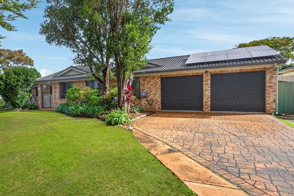 2 Timbara Crescent, Blue Haven - Thumbnail 2