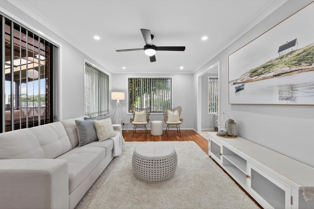 2 Timbara Crescent, Blue Haven - Thumbnail 4