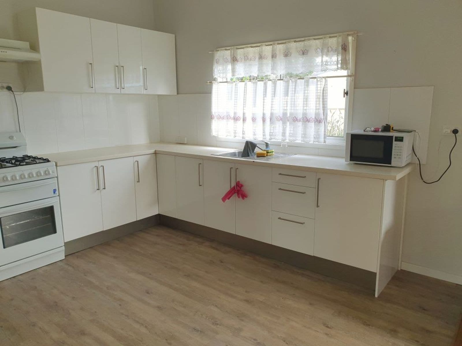 48 Segenhoe Street, Aberdeen NSW 2336, Aberdeen - Thumbnail 3
