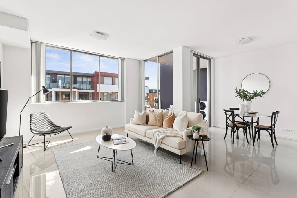 602/12 Rancom Street, Botany - Image 1