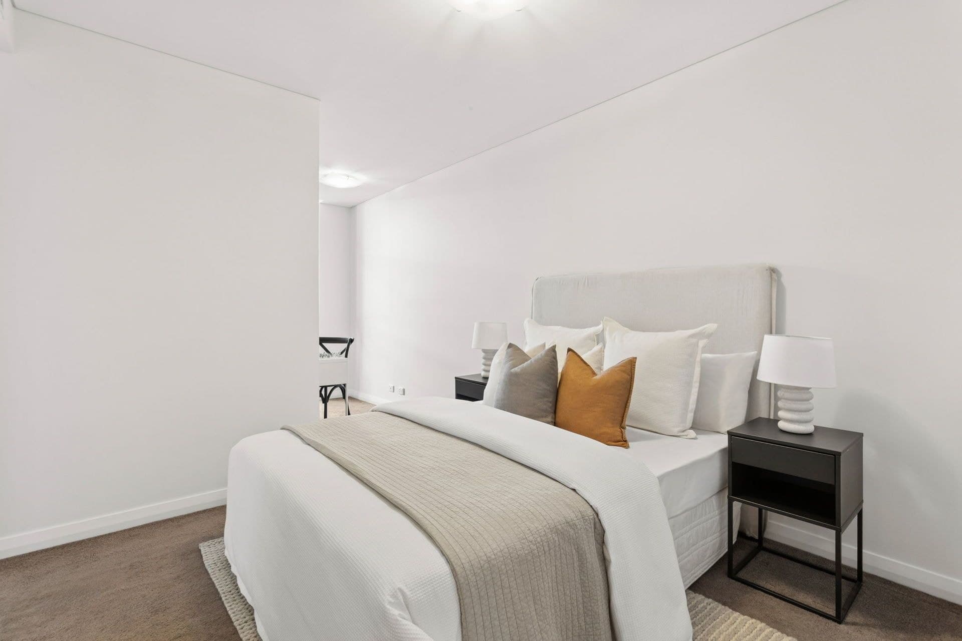 602/12 Rancom Street, Botany - Thumbnail 5