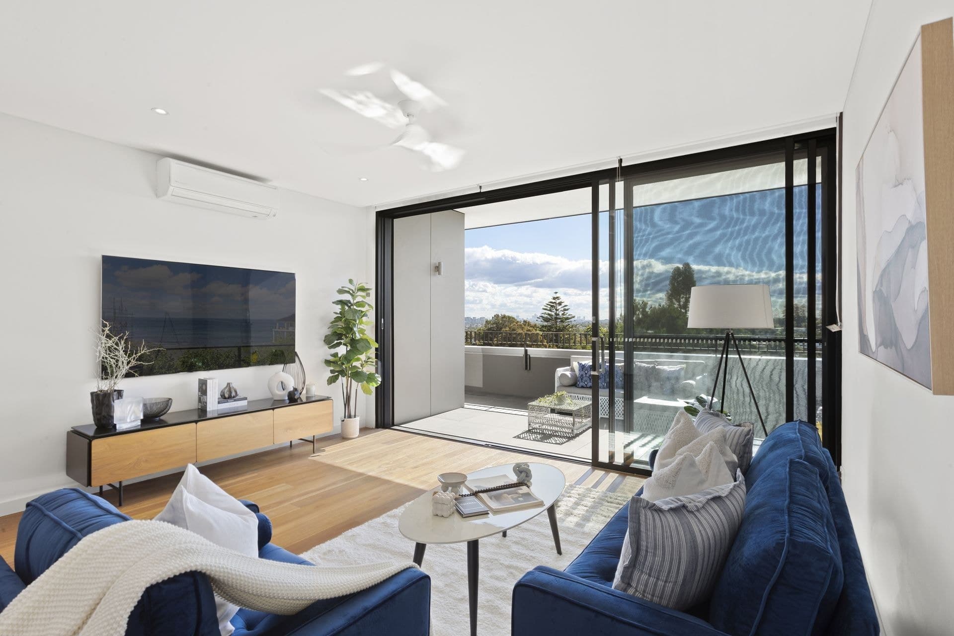 420/1 Cawood Avenue, Little Bay - Thumbnail 3