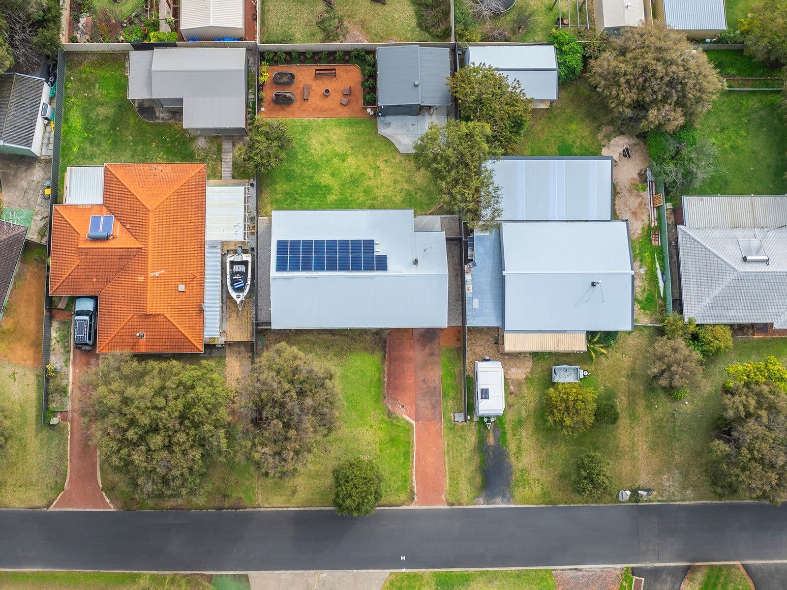 9 Derek Street, West Busselton WA 6280, West Busselton - Thumbnail 3