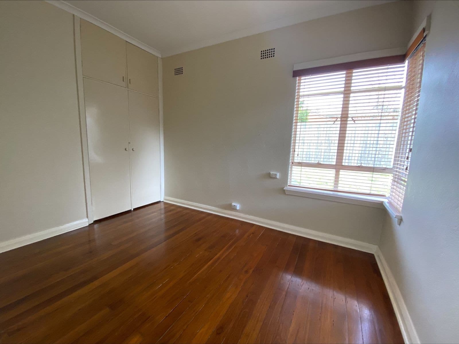 12 Clements Street, Bathurst NSW 2795, Bathurst - Thumbnail 6