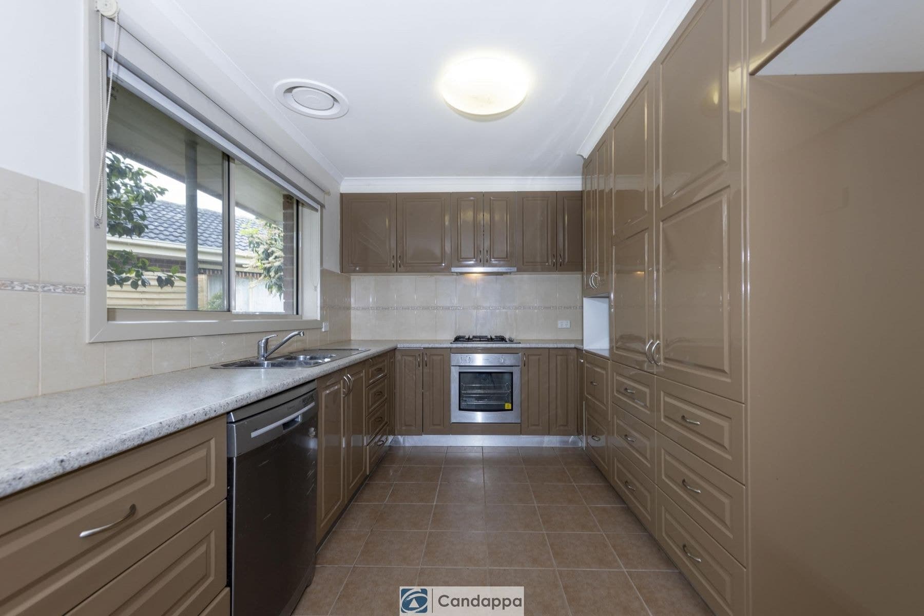 13 BURNETT STREET, Yarragon VIC 3823, Yarragon - Thumbnail 3