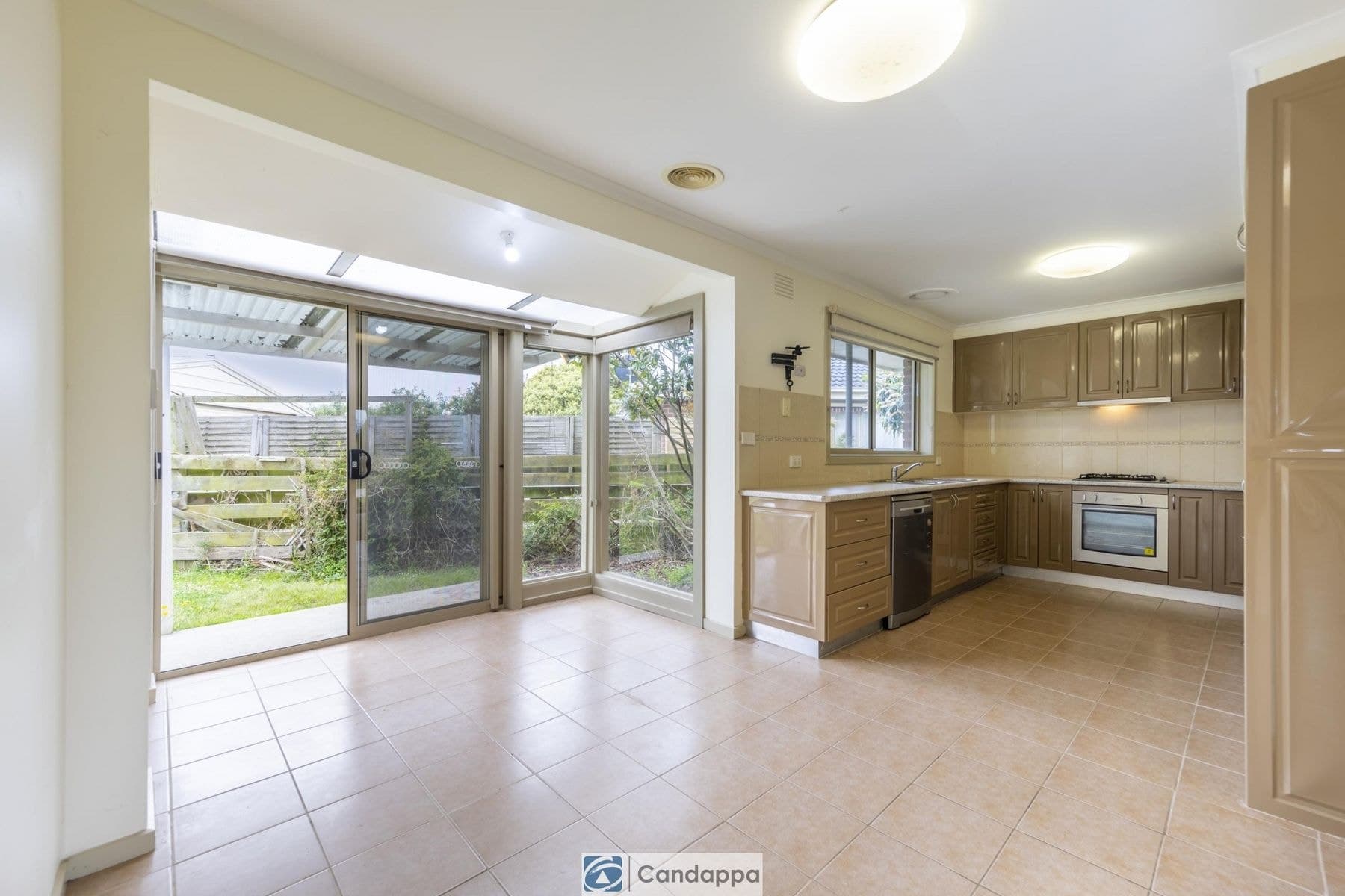 13 BURNETT STREET, Yarragon VIC 3823, Yarragon - Thumbnail 5