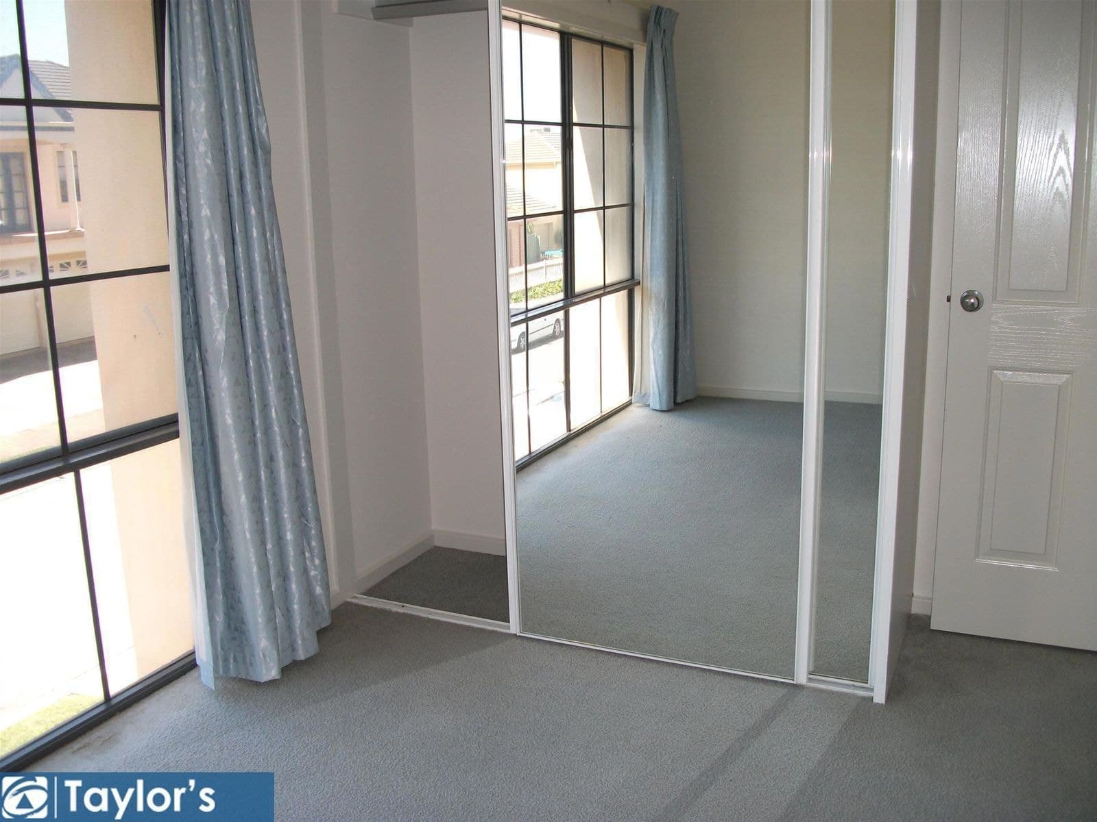 1/16 Parkdale Crescent, Mawson Lakes SA 5095, Mawson Lakes - Thumbnail 5