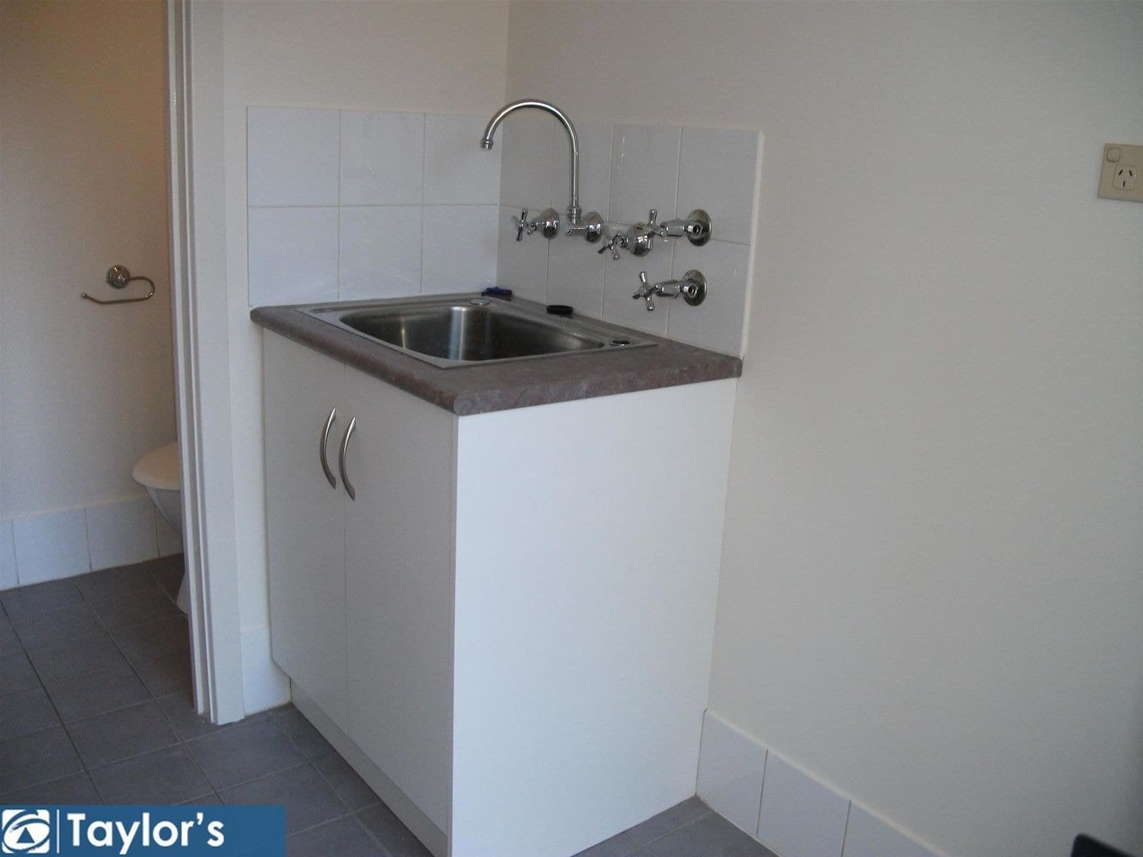 1/16 Parkdale Crescent, Mawson Lakes SA 5095, Mawson Lakes - Thumbnail 7