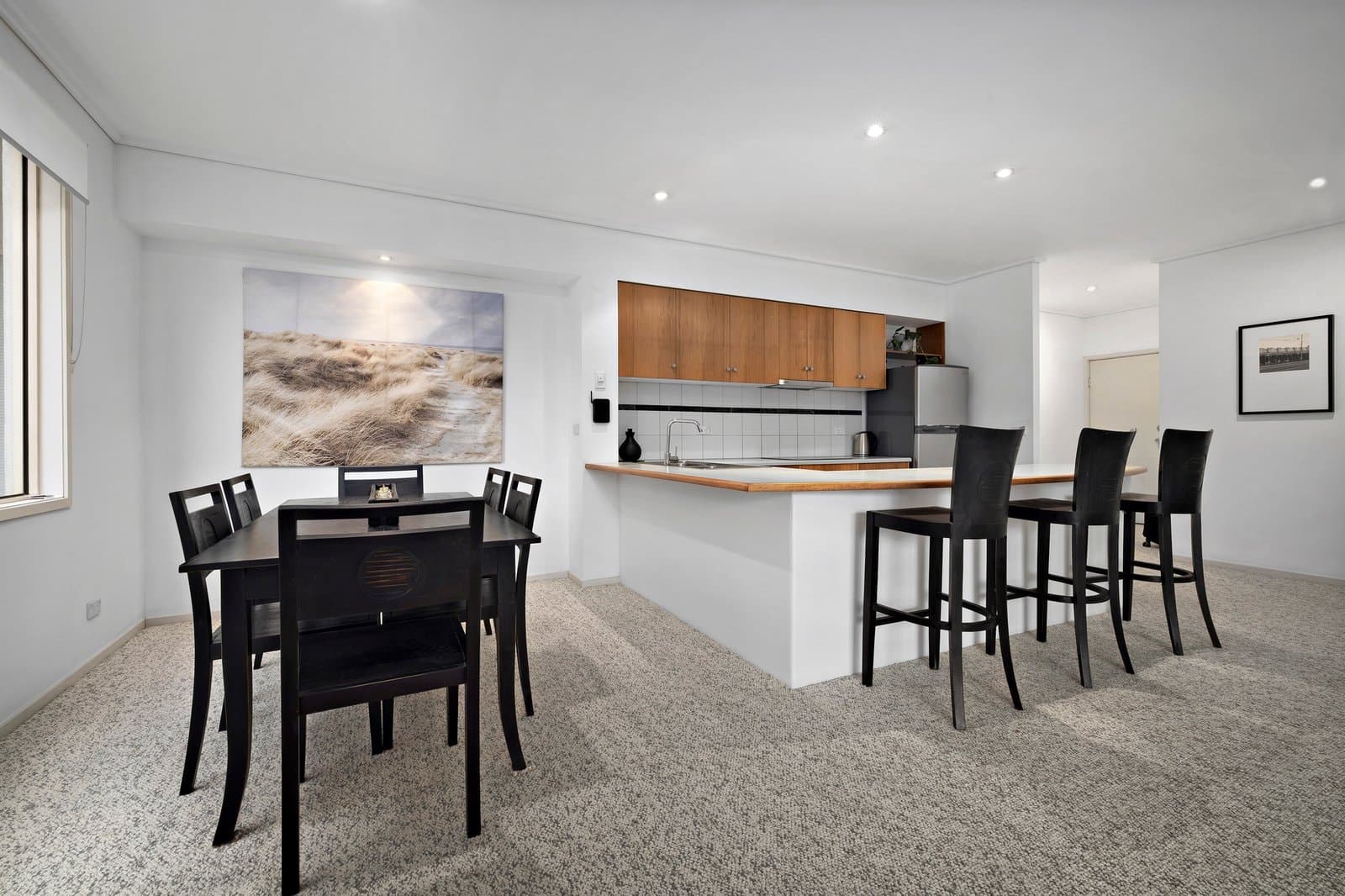 105/23 Queens Road, Melbourne - Thumbnail 3