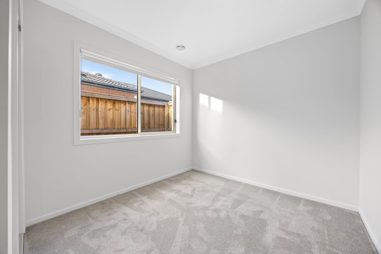 34B Aspen Street,
                        
                    
                    
                        
                            Winter Valley, Winter Valley - Thumbnail 8