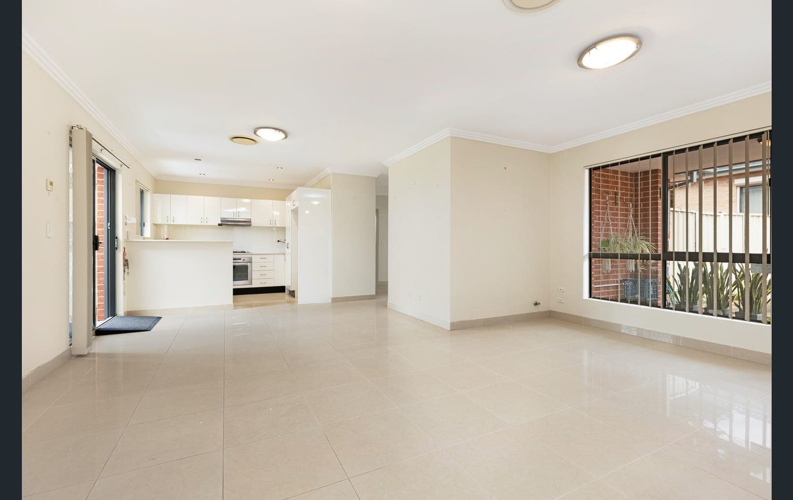 86C Hampden Rd South Wentworthville, Villa for Rent, South Wentworthville - Image 1