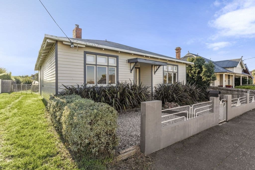 32 Mann Street, Invermay - Thumbnail 2