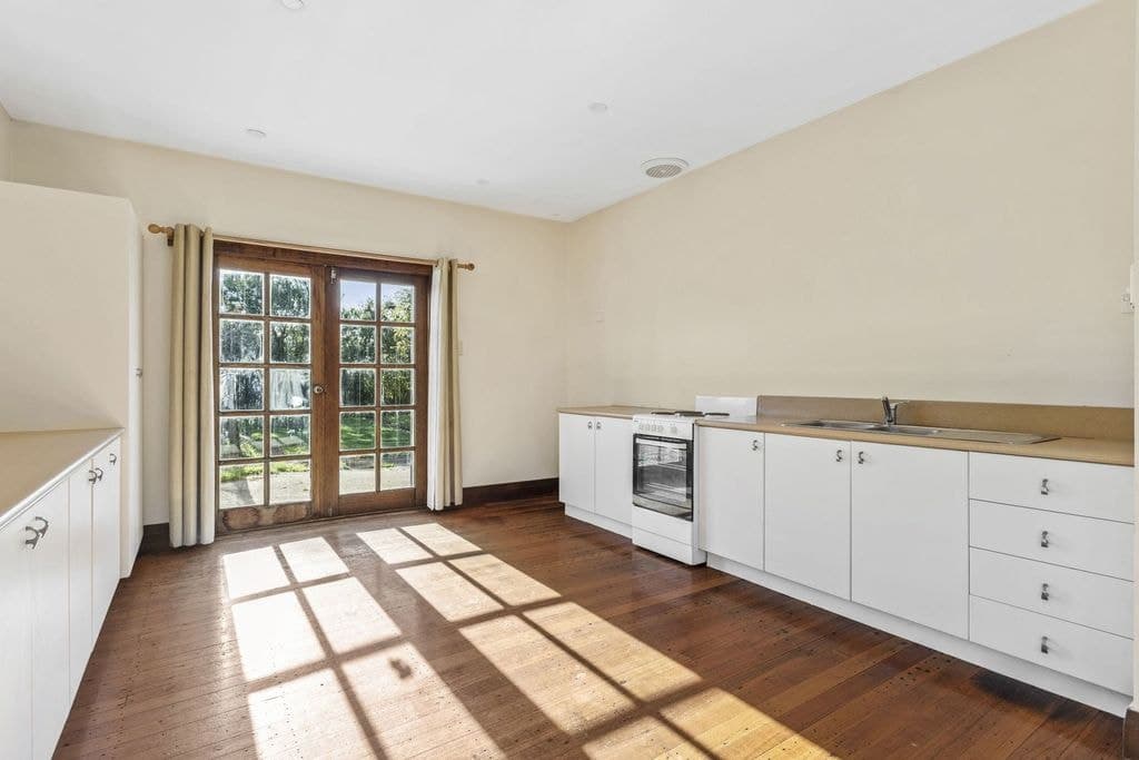 32 Mann Street, Invermay - Thumbnail 3