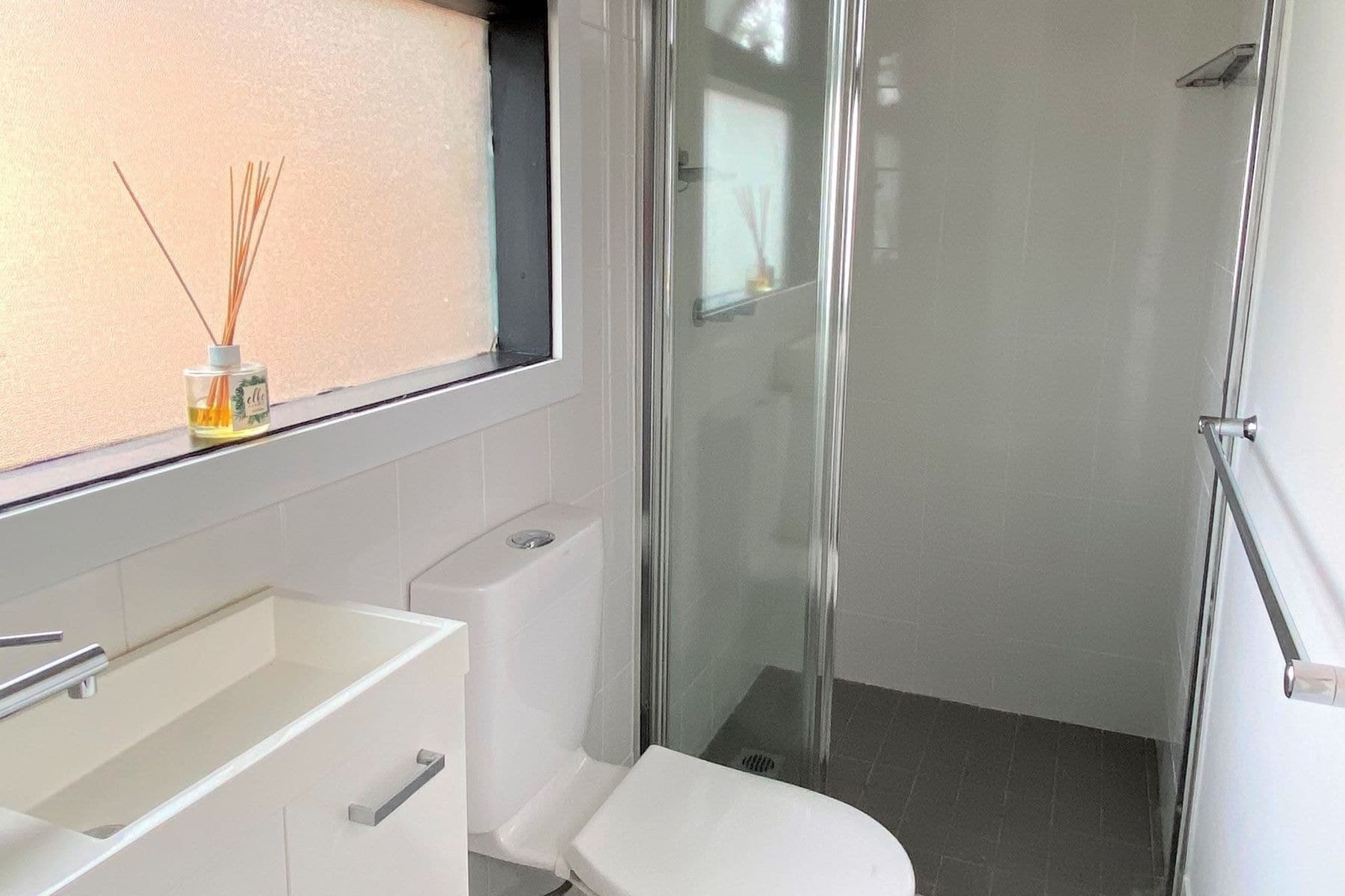2/69 Auburn Street, Wollongong NSW 2500, Wollongong - Thumbnail 2