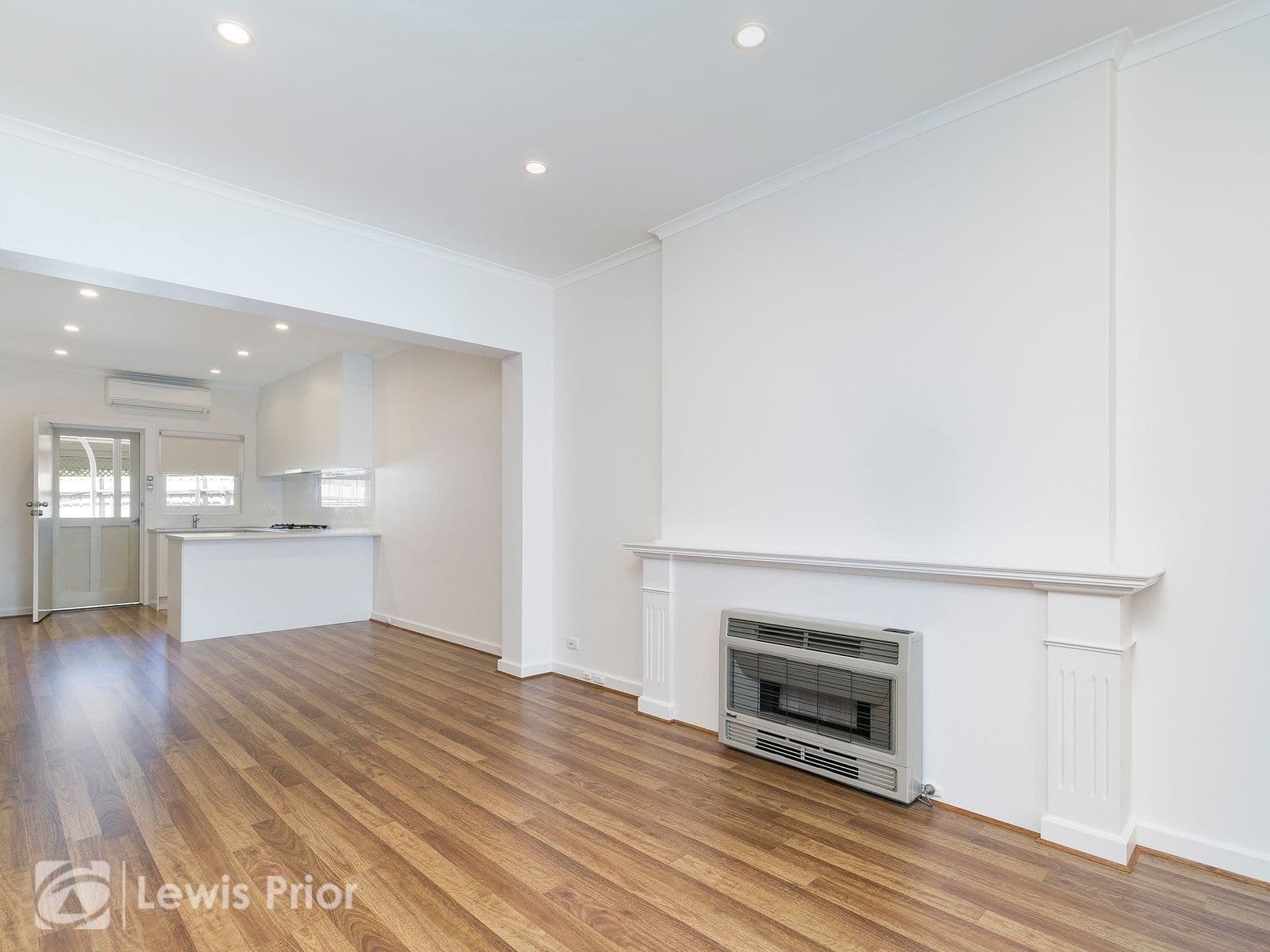 2/28 Nile Street, Glenelg SA 5045, Glenelg - Thumbnail 2
