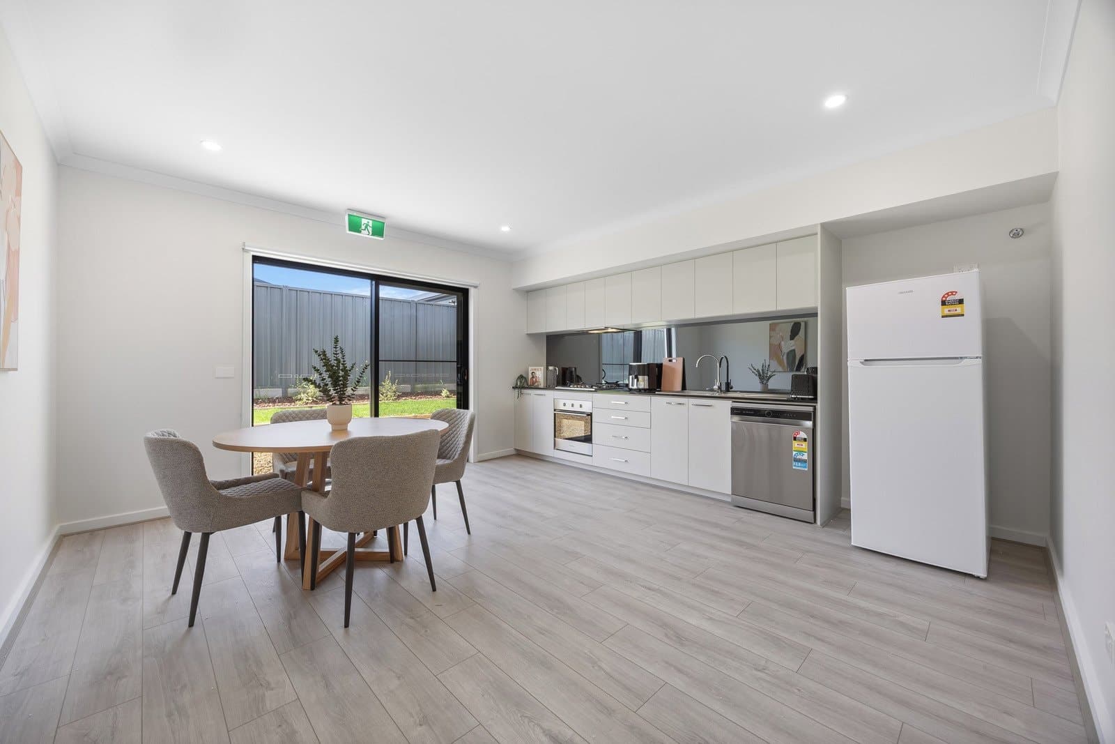 2/18 Cruz Road, Winter Valley, Winter Valley - Thumbnail 4