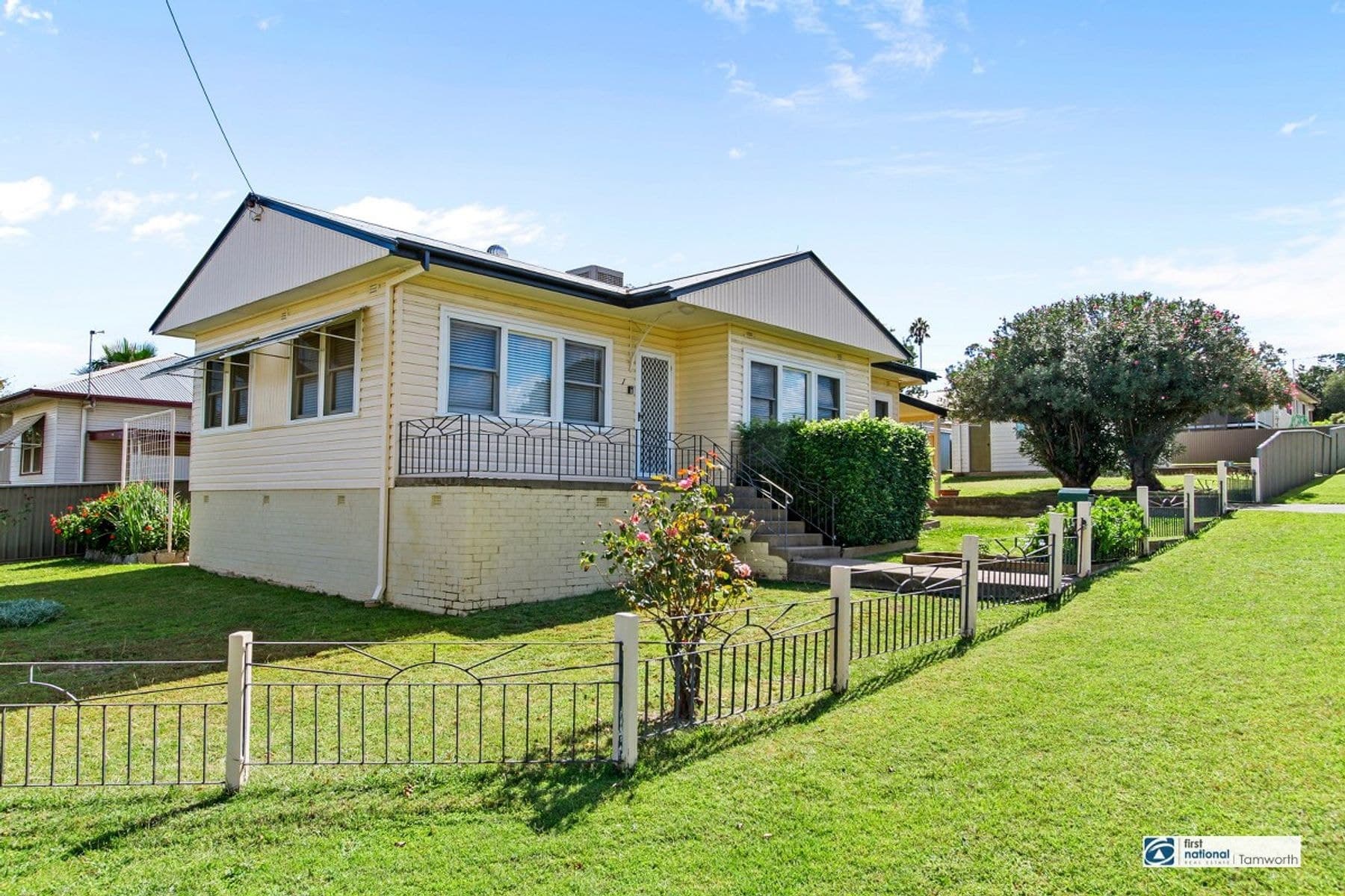 1 Riverview Street, Tamworth NSW 2340, Tamworth - Thumbnail 2