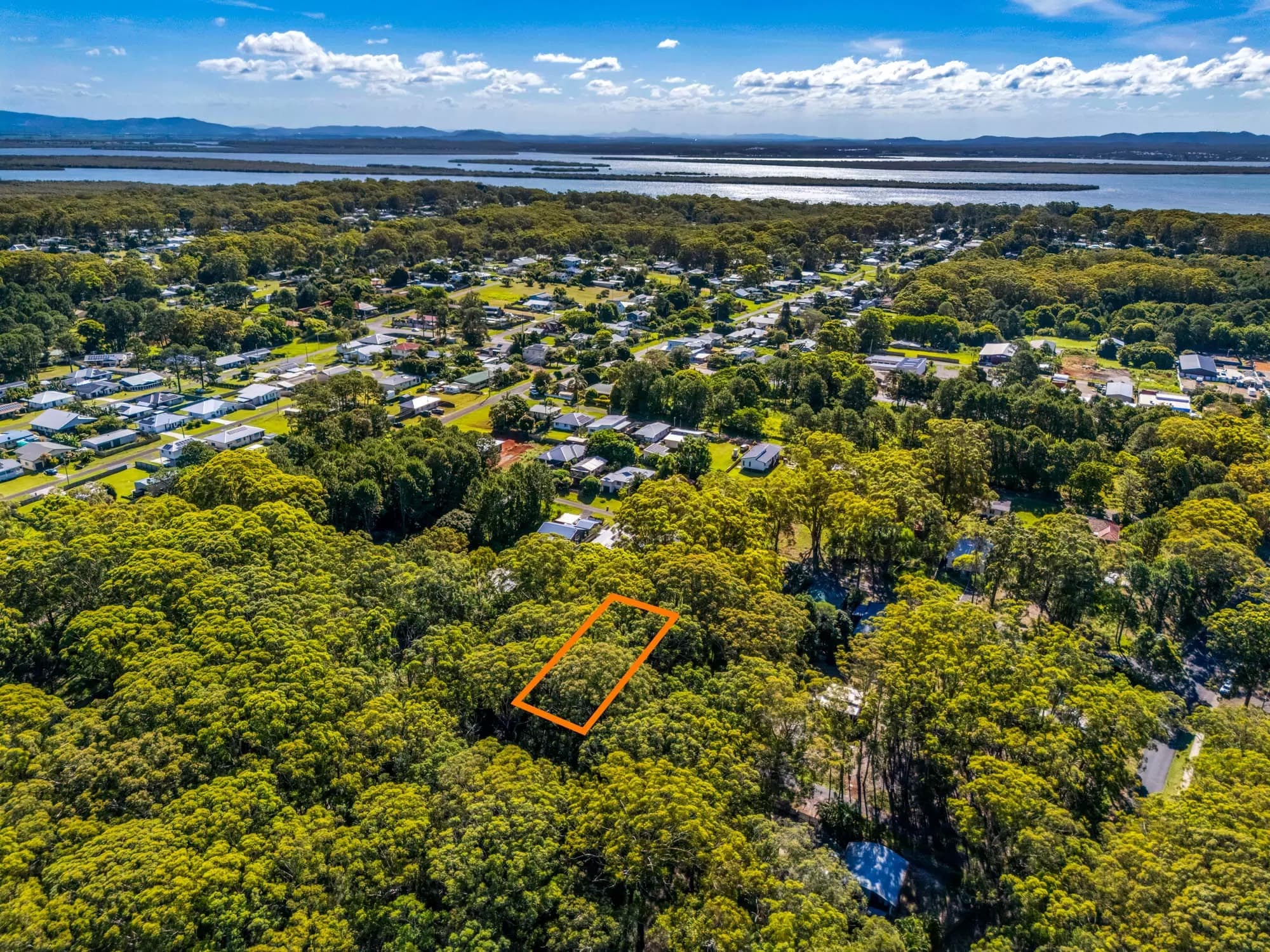 13 Jiwali St, Russell Island 4184 QLD, Russell Island - Thumbnail 5
