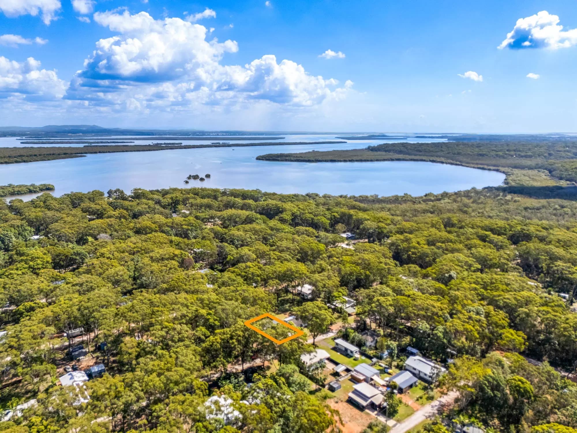 8 Glenfield Ave, Russell Island 4184 QLD, Russell Island - Thumbnail 3